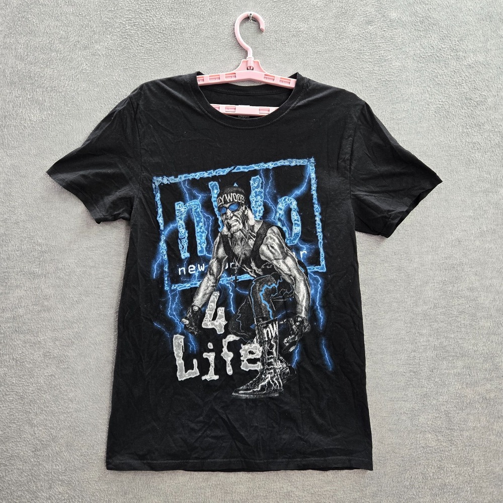 WWE Women Shirt M Black Hulk Hogan NWO New World Order 4 Life Graphic Print Tee